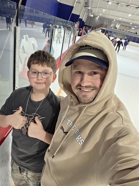 Ice Skating — photo 8