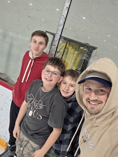 Ice Skating — photo 9