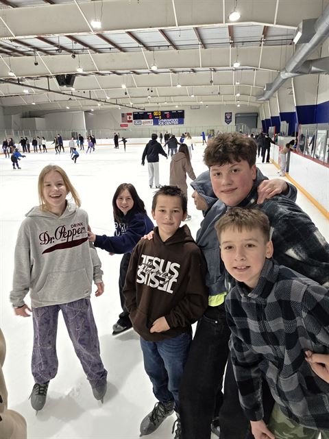 Ice Skating — photo 13